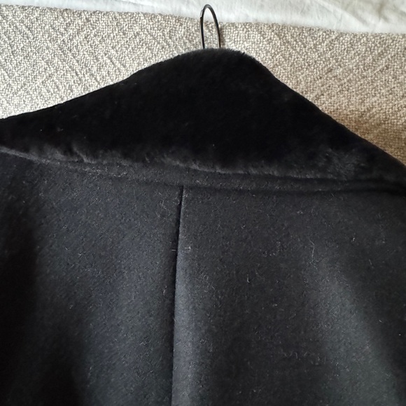 TOTEME detachable shearling-collar single-breasted coat - Picture 9 of 9